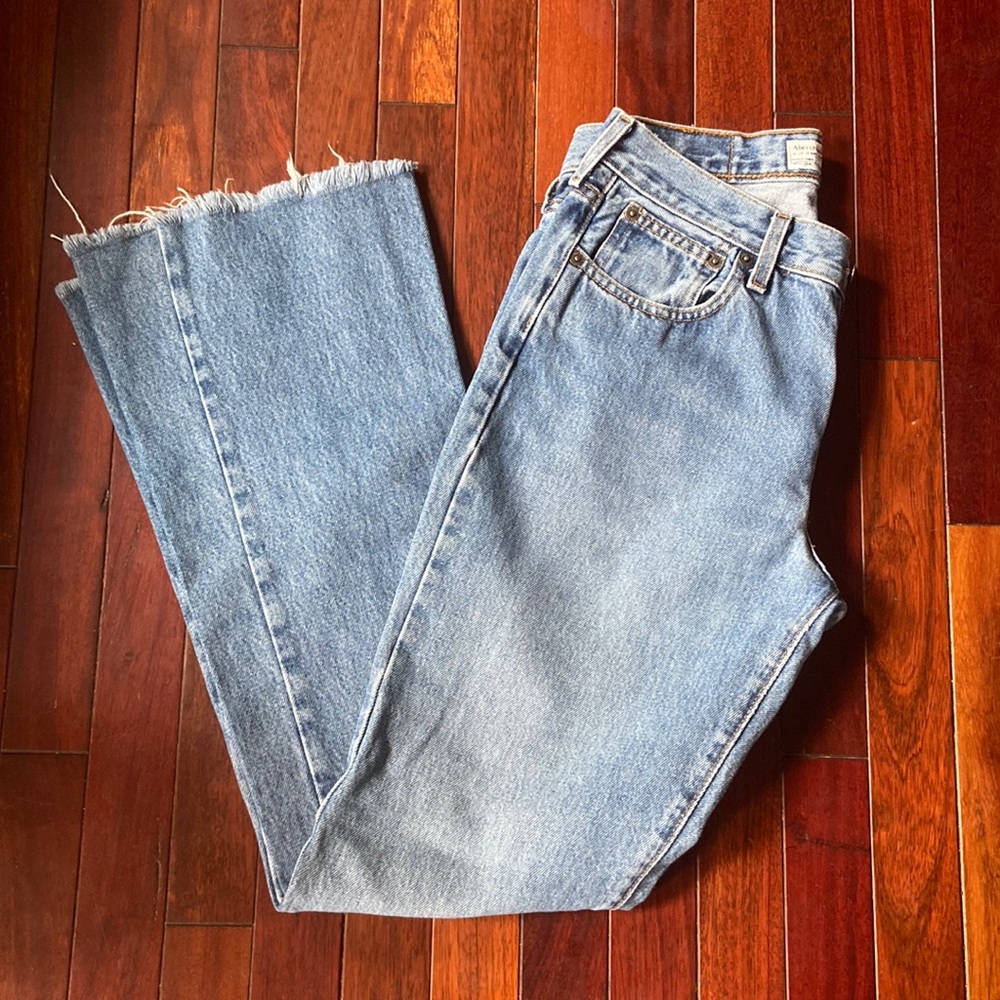 Abercrombie & Fitch Jeans Women’s size 6 - 36 inseam